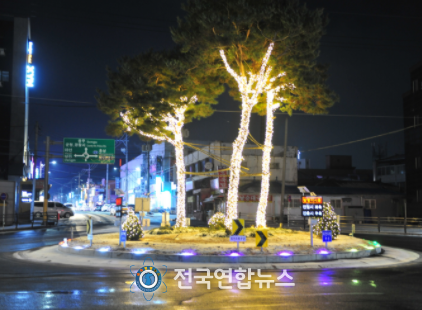 예산군 내 야간 경관조명 설치 모습