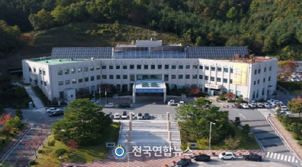 계룡시, 코로나19와 추위 극복 위한 취약계층 물품 지원 나서