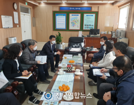 이태규 부시장 읍면동 방문 인사 및 현안 사항 청취 장면