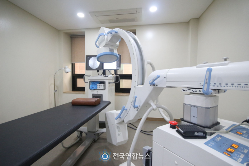 척추 비수술 치료 클리닉